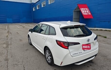 Toyota Corolla, 2021 год, 1 800 000 рублей, 8 фотография