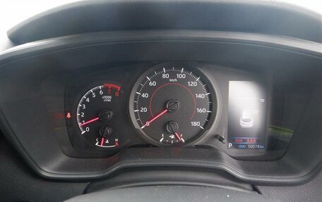 Toyota Corolla, 2021 год, 1 800 000 рублей, 28 фотография