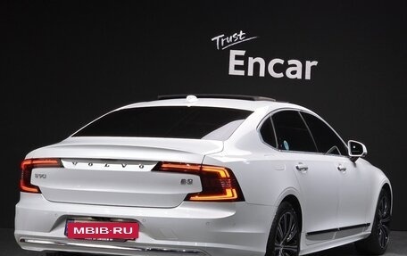 Volvo S90 II рестайлинг, 2021 год, 3 220 000 рублей, 2 фотография