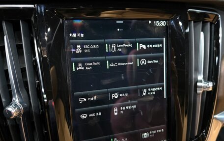 Volvo S90 II рестайлинг, 2021 год, 3 220 000 рублей, 14 фотография