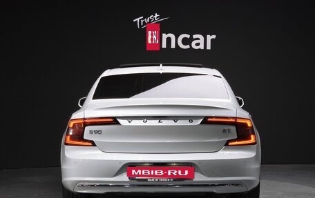 Volvo S90 II рестайлинг, 2021 год, 3 220 000 рублей, 4 фотография