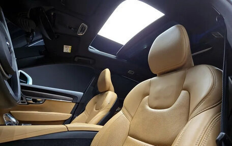 Volvo S90 II рестайлинг, 2021 год, 3 220 000 рублей, 20 фотография