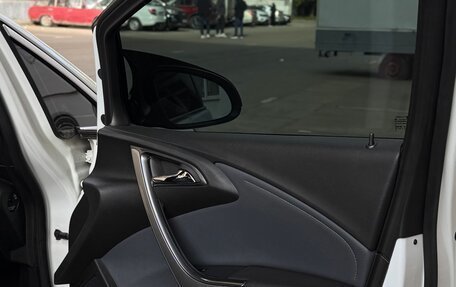 Opel Astra J, 2013 год, 950 000 рублей, 14 фотография