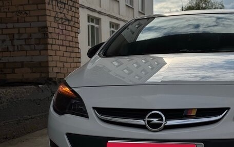 Opel Astra J, 2013 год, 950 000 рублей, 9 фотография