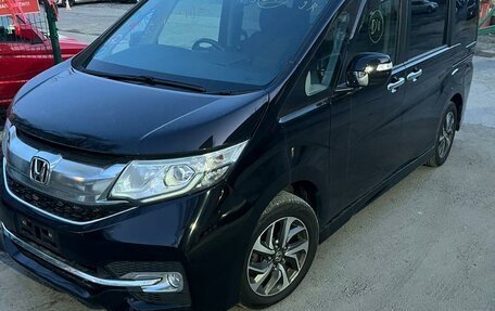 Honda Stepwgn IV, 2016 год, 2 500 000 рублей, 7 фотография