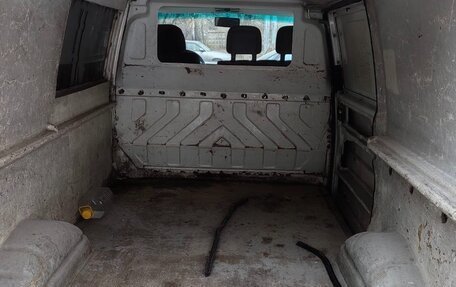 Volkswagen Transporter T4, 1992 год, 400 000 рублей, 3 фотография