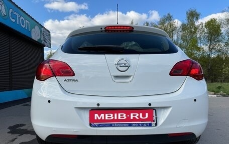 Opel Astra J, 2011 год, 710 000 рублей, 5 фотография