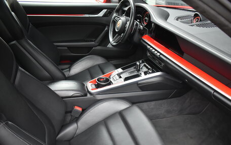 Porsche 911, 2019 год, 14 500 000 рублей, 17 фотография