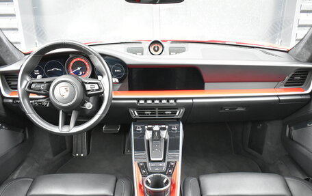 Porsche 911, 2019 год, 14 500 000 рублей, 12 фотография