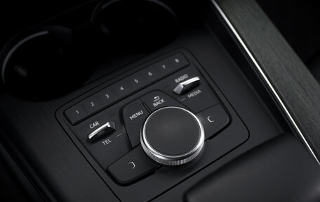 Audi A4, 2019 год, 2 350 000 рублей, 24 фотография