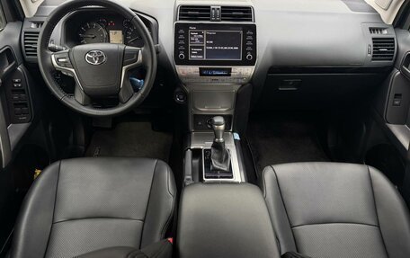 Toyota Land Cruiser Prado 150 рестайлинг 2, 2023 год, 6 600 000 рублей, 11 фотография