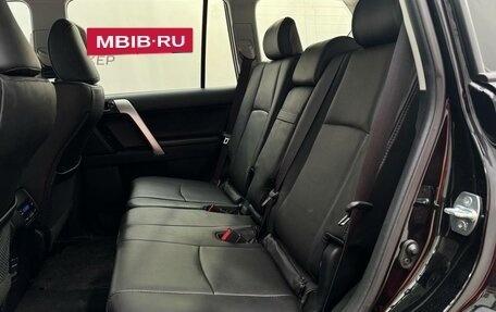 Toyota Land Cruiser Prado 150 рестайлинг 2, 2023 год, 6 600 000 рублей, 10 фотография