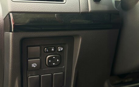 Toyota Land Cruiser Prado 150 рестайлинг 2, 2023 год, 6 600 000 рублей, 20 фотография