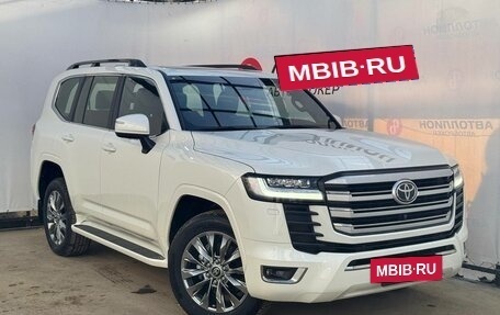 Toyota Land Cruiser, 2023 год, 12 690 000 рублей, 3 фотография