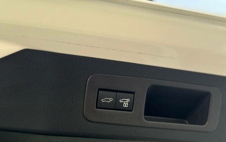 Toyota Land Cruiser, 2023 год, 12 690 000 рублей, 26 фотография