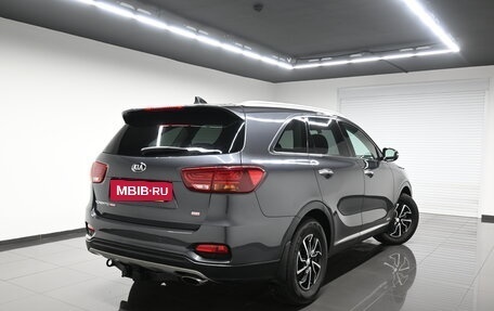 KIA Sorento III Prime рестайлинг, 2018 год, 2 395 000 рублей, 2 фотография