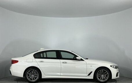 BMW 5 серия, 2018 год, 4 080 000 рублей, 4 фотография