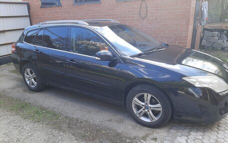 Renault Laguna III рестайлинг, 2008 год, 550 000 рублей, 1 фотография