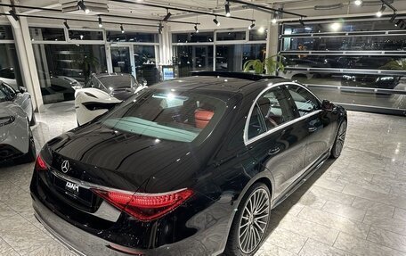 Mercedes-Benz S-Класс, 2022 год, 9 450 000 рублей, 1 фотография