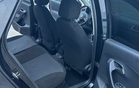 Volkswagen Polo VI (EU Market), 2011 год, 650 000 рублей, 2 фотография