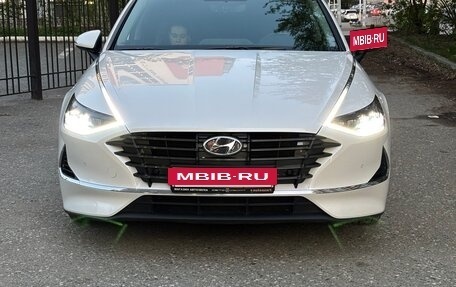 Hyundai Sonata VIII, 2021 год, 2 750 000 рублей, 5 фотография