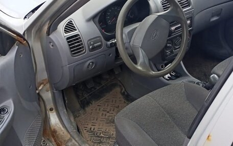 Hyundai Accent II, 2005 год, 188 000 рублей, 7 фотография