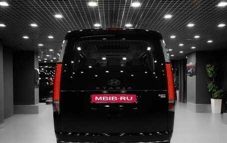 Hyundai Staria, 2025 год, 7 890 000 рублей, 4 фотография