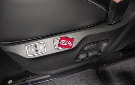 Hyundai Staria, 2025 год, 7 890 000 рублей, 27 фотография