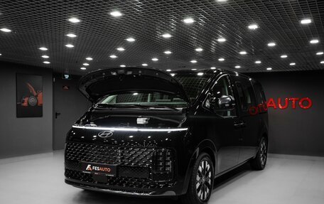 Hyundai Staria, 2025 год, 7 890 000 рублей, 36 фотография