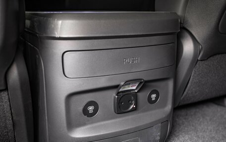 Hyundai Staria, 2025 год, 7 890 000 рублей, 29 фотография