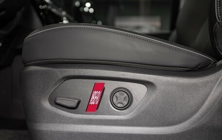 Hyundai Staria, 2025 год, 7 890 000 рублей, 28 фотография