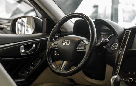 Infiniti Q50 I рестайлинг, 2014 год, 1 395 000 рублей, 13 фотография