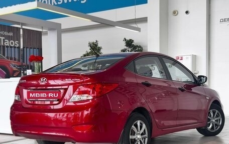 Hyundai Solaris II рестайлинг, 2013 год, 980 000 рублей, 2 фотография