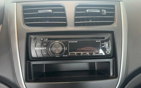 Hyundai Solaris II рестайлинг, 2013 год, 980 000 рублей, 16 фотография