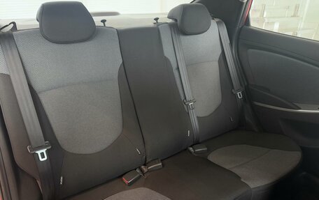 Hyundai Solaris II рестайлинг, 2013 год, 980 000 рублей, 21 фотография