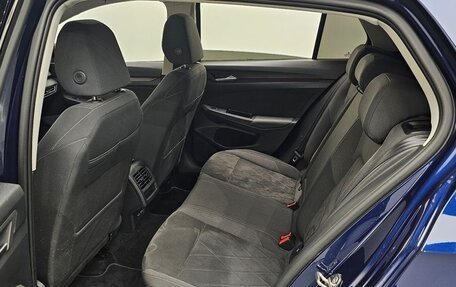 Volkswagen Golf VIII, 2022 год, 2 670 000 рублей, 10 фотография