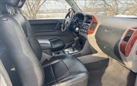 Mitsubishi Pajero III рестайлинг, 2003 год, 777 000 рублей, 9 фотография