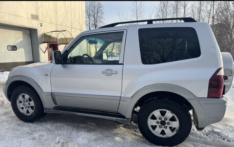Mitsubishi Pajero III рестайлинг, 2003 год, 777 000 рублей, 11 фотография
