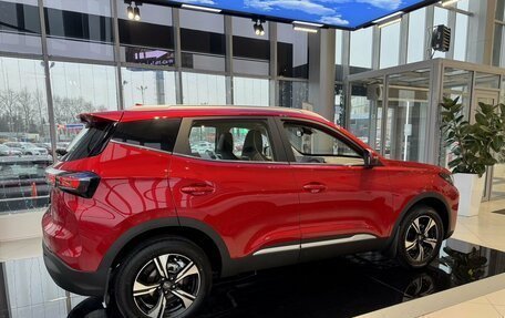 Chery Tiggo 4 I рестайлинг, 2025 год, 2 420 000 рублей, 3 фотография