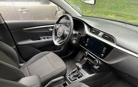 KIA Rio IV, 2021 год, 1 790 000 рублей, 6 фотография