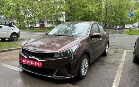 KIA Rio IV, 2021 год, 1 790 000 рублей, 10 фотография