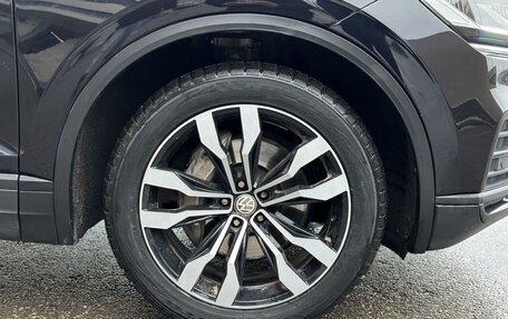 Volkswagen Touareg III, 2019 год, 4 300 000 рублей, 11 фотография