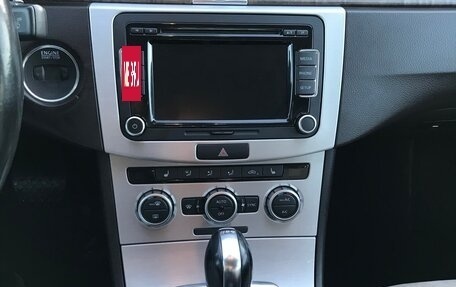 Volkswagen Passat B7, 2012 год, 1 107 000 рублей, 7 фотография