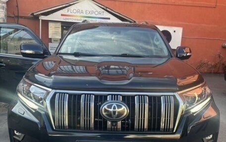 Toyota Land Cruiser Prado 150 рестайлинг 2, 2018 год, 5 100 000 рублей, 1 фотография