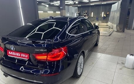 BMW 3 серия, 2018 год, 3 000 000 рублей, 4 фотография