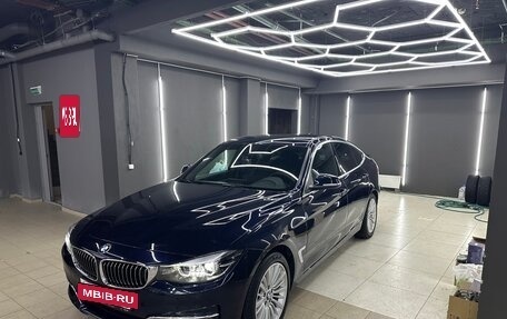 BMW 3 серия, 2018 год, 3 000 000 рублей, 2 фотография