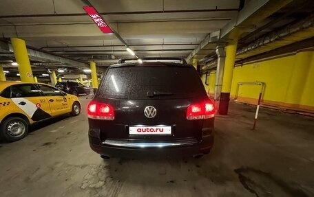 Volkswagen Touareg III, 2004 год, 800 000 рублей, 5 фотография