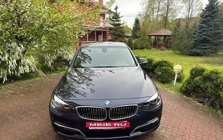 BMW 3 серия, 2018 год, 3 000 000 рублей, 20 фотография