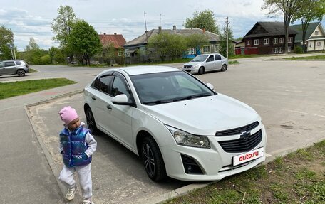 Chevrolet Cruze II, 2014 год, 760 000 рублей, 2 фотография