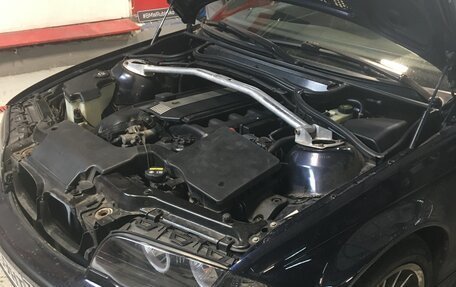 BMW 3 серия, 2001 год, 700 000 рублей, 14 фотография